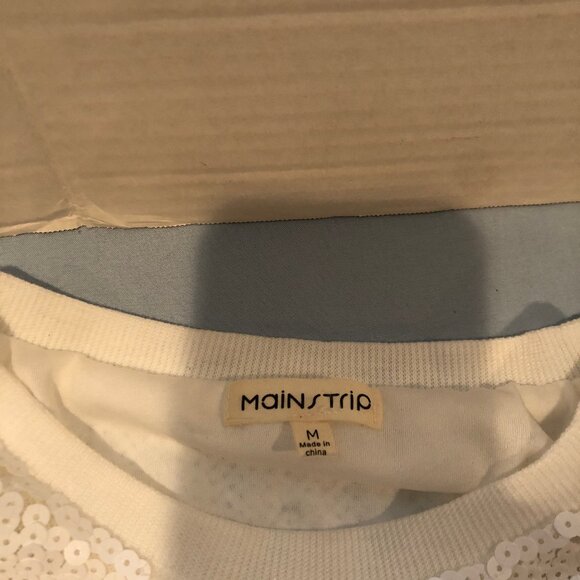 NWT Mainstray MEDIUM HAPPY ALWAYS White Sequin Crop Top 23.5" Pit to Pit - Picture 6 of 7